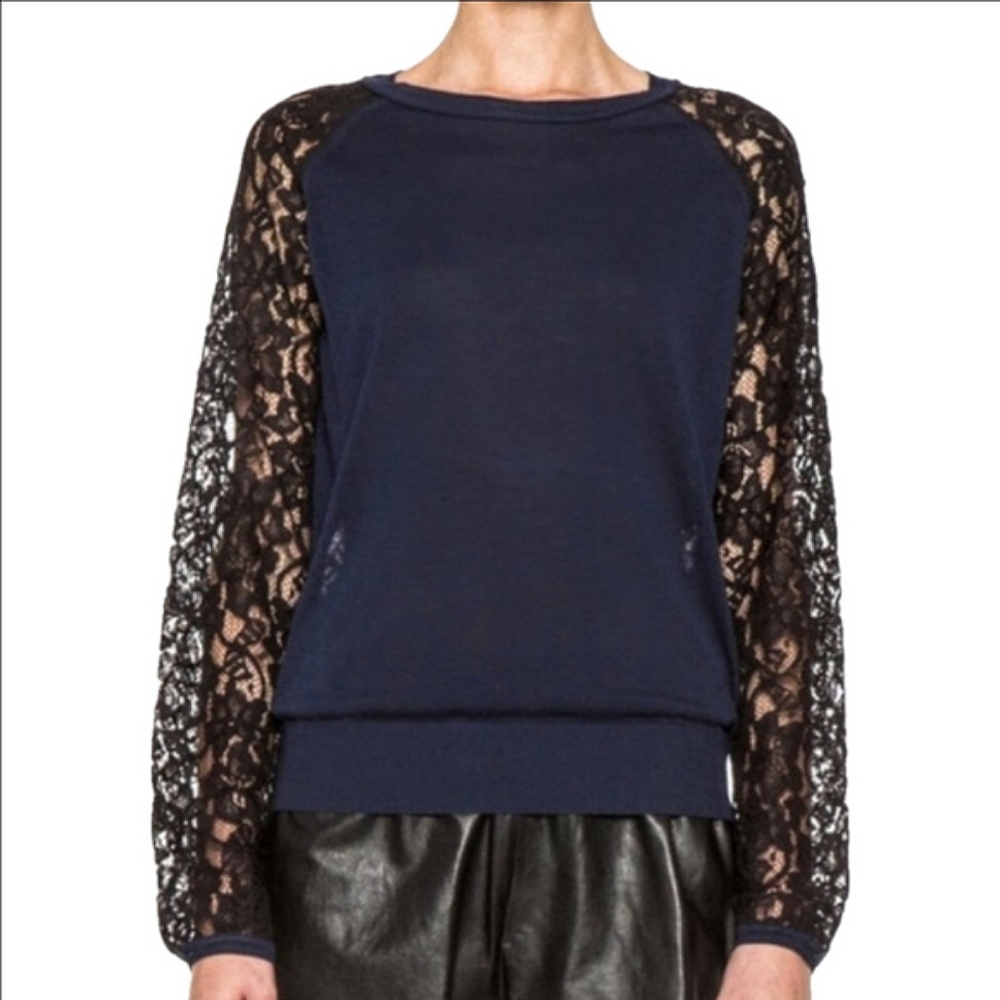 🆕 DIANE VON FURSTENBERG NAVY LONG SLEEVE SWEATER WITH BLACK LACE SLEEVES